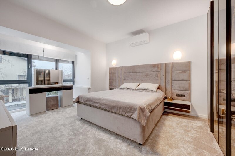 Vila Pipera in proximitate Porsche Nord- Campul Pipera - Pipera pod